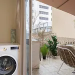 Holiday home Cozy 3br Near Av Liberdade Sleeps 8 Patio *