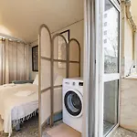 Cozy 3br Near Av Liberdade Sleeps 8 Patio Lisbon