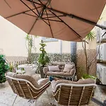 Holiday home Cozy 3br Near Av Liberdade Sleeps 8 Patio *