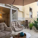 Holiday home Cozy 3br Near Av Liberdade Sleeps 8 Patio *
