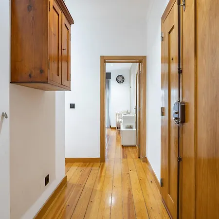 Cozy 3Br Sleeps 8 Patio Near Av Liberdade