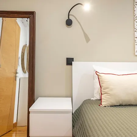 Cozy 3Br Sleeps 8 Patio Near Av Liberdade