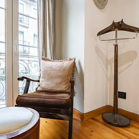 Cozy 3Br Sleeps 8 Patio Near Av Liberdade